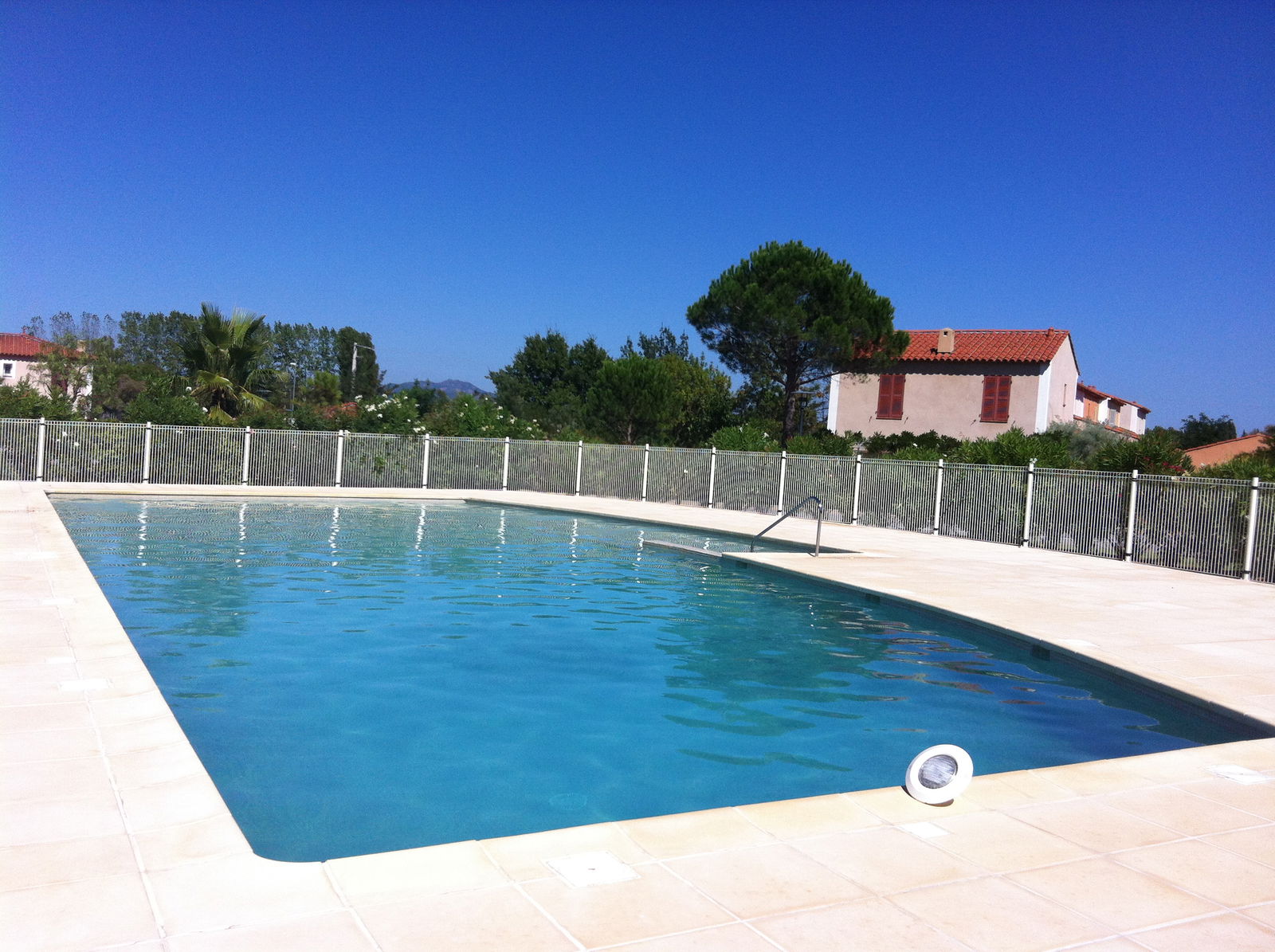 Kotimajoitus Roquebrune-sur-Argens 268107