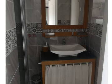 Homestay for rent in Neuilly-Sur-Marne - photo 20 : Bathroom-20