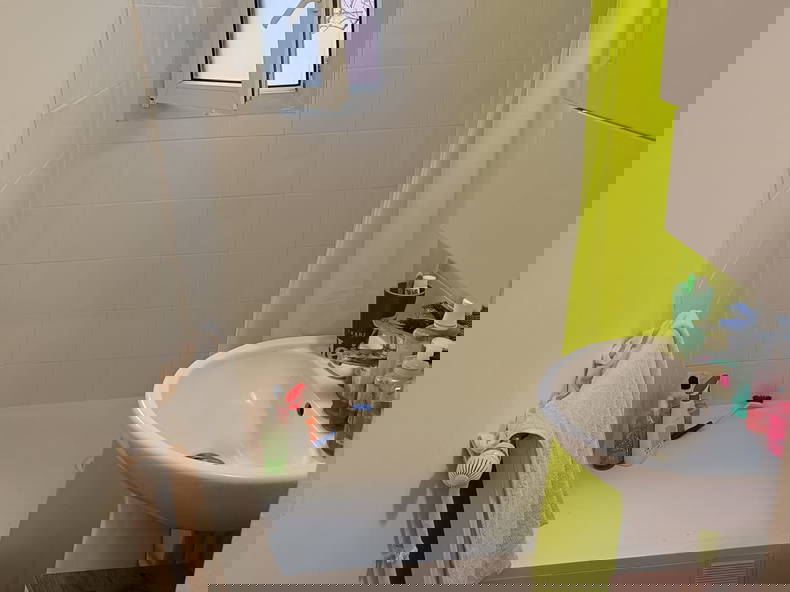 Entire Home Paris 399719-5