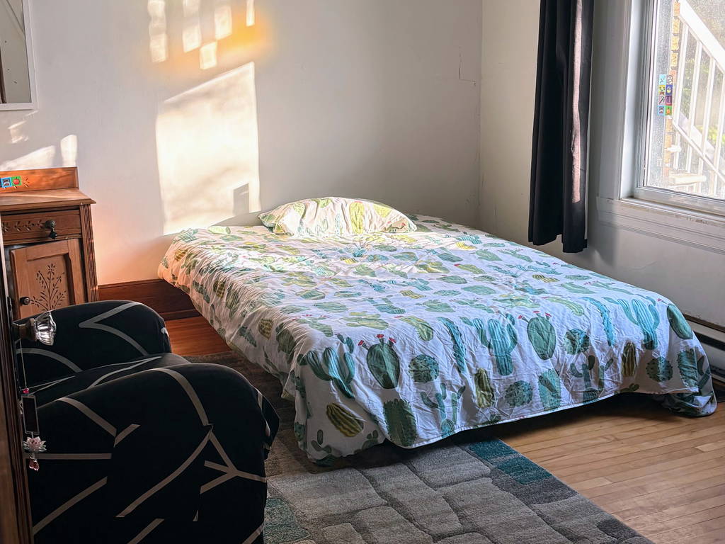 Habitación En Casa Del Anfitrión Montréal 665135-1
