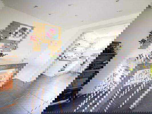 Homestay Lasne 595094-2