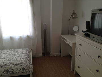 Room For Rent Clichy 41907