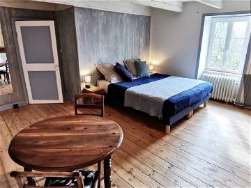 Roomlala | Chambre à louer dans un éco lieu pour 1 à 3 personnes