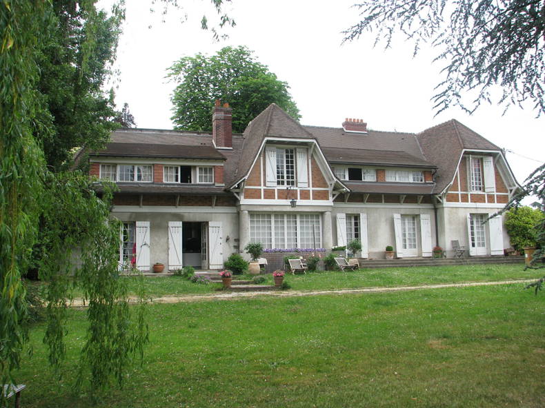 Quedarse En Casa Eaubonne 66711-2