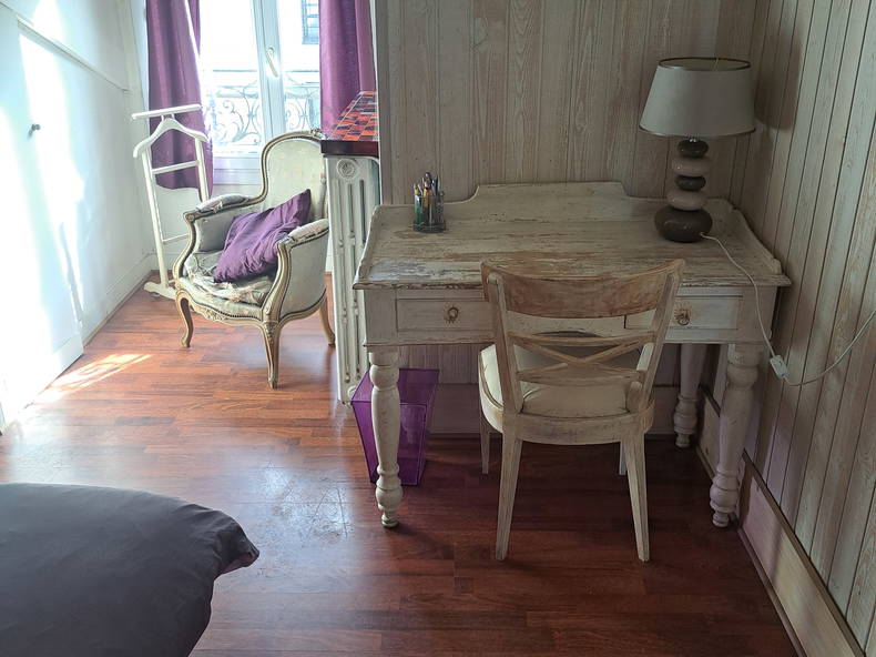 Homestay Suresnes 277175-3