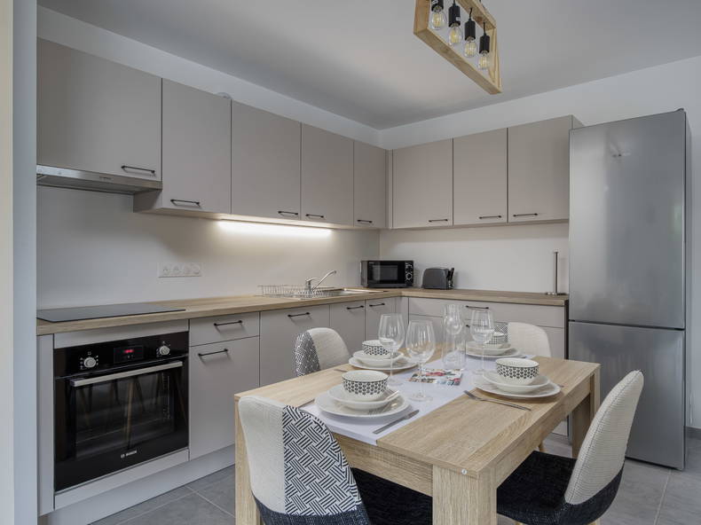 Kolokacja Saint-Julien-en-Genevois 441100-3