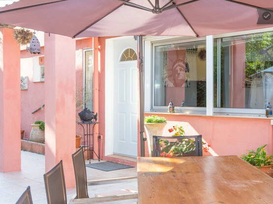 Homestay Cannes 80325