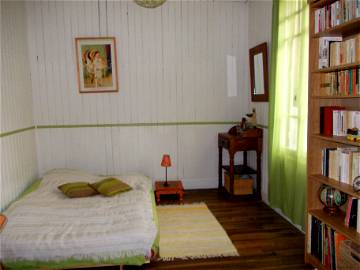 Roomlala | Chambre à louer dans une maison en bois