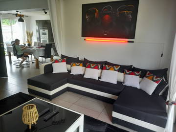 Chambre chez l'habitant à louer à Boigny-Sur-Bionne - photo 12 : salon-12