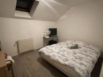 Chambre à louer dans une maison paisible à gaillard