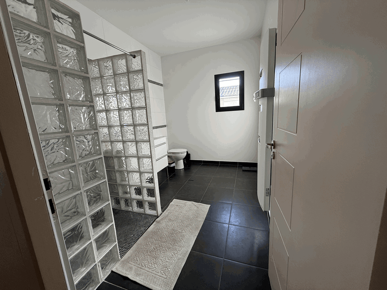 Gastfamilie Carbon-Blanc 637647