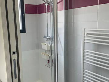 Chambre chez l'habitant à louer à Toulouse - photo 6 : salle de bain-6