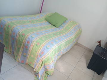 Room For Rent Pujaut 81748