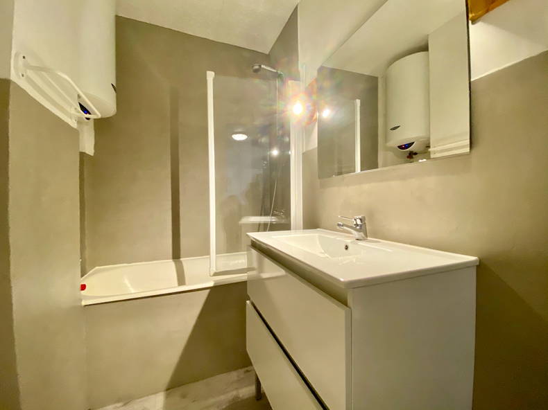 Logement Entier Saint-Martin-d'Hères 246934-3