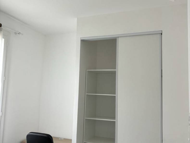 Kolokation Floirac 540778-2