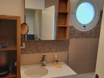 Piso compartido en renta en Guyancourt - foto 2 : baño-2