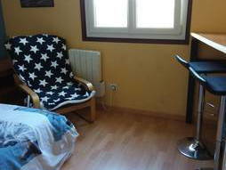 Homestay Cormeilles-en-Vexin 96704-2