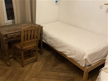 Chambre À Louer Paris 398569-1