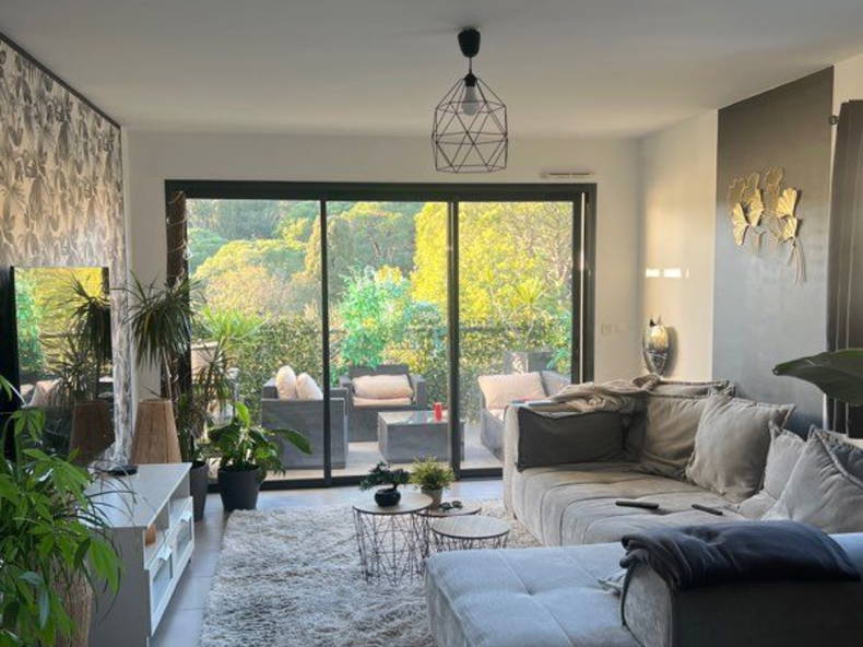 Colocation Fréjus 494834-1