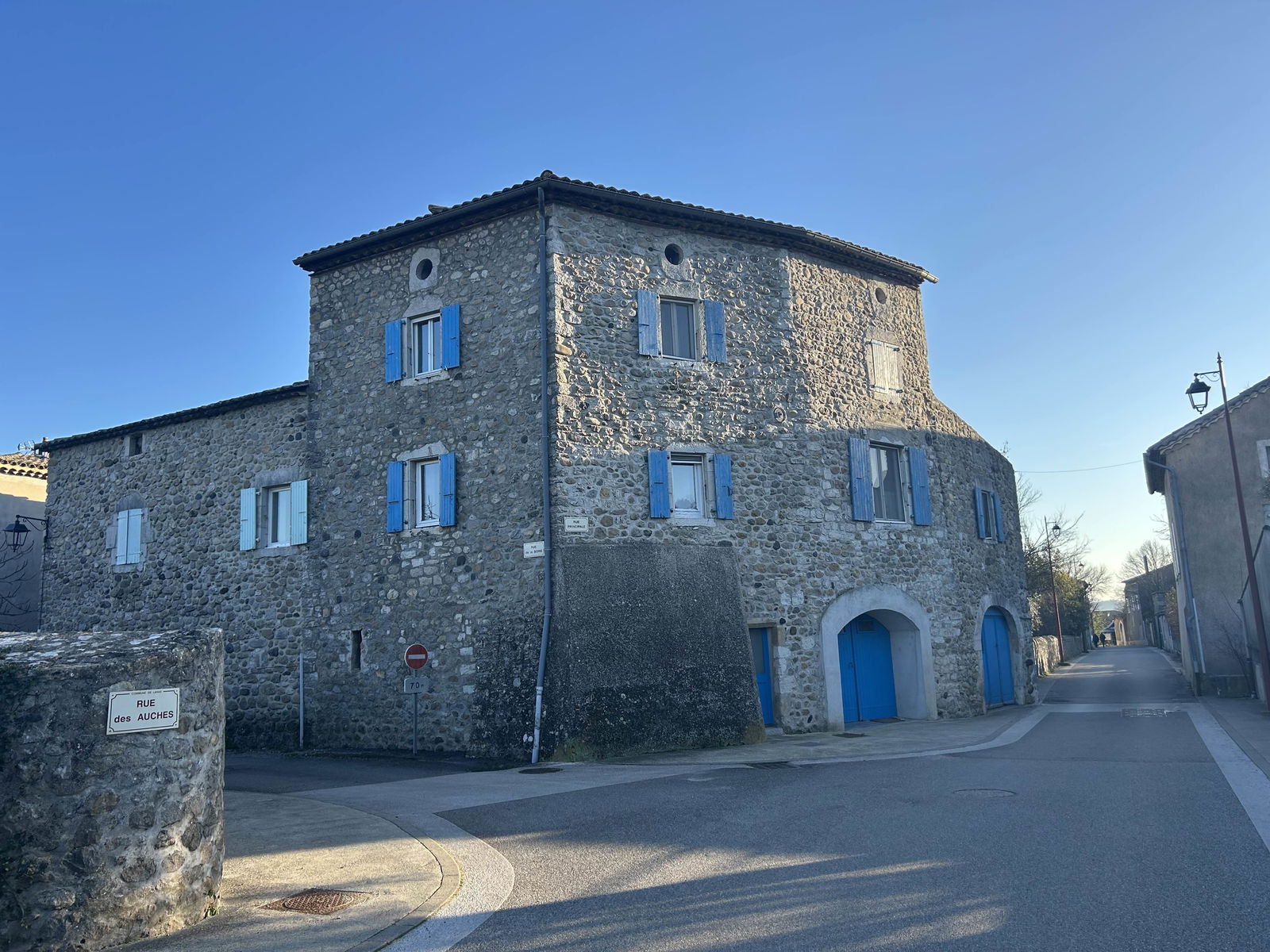 Studio Indépendant Lanas 573483