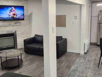 Colocation Laval 467535-5