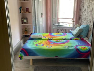 Homestay for rent in Lyon - photo 1 : Bedroom-1