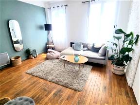 Room For Rent Metro 4 2Min & RERB