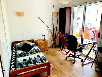 Room For Rent Bièvres 26099-1