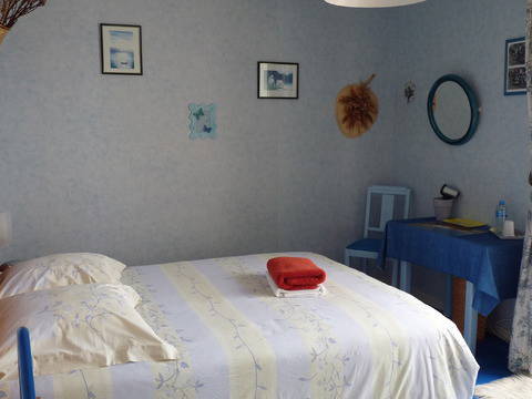 Homestay Saint-Laurent-sur-Mer 17958