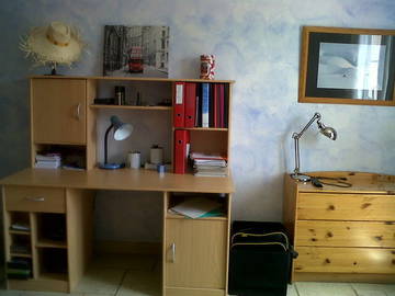 Room For Rent Puyricard 27453