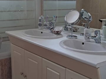Chambre chez l'habitant à louer à Mérignac - photo 4 : salle de bain-4