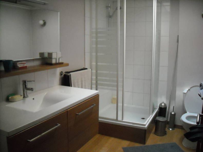 Quedarse En Casa Charleroi 95811-2