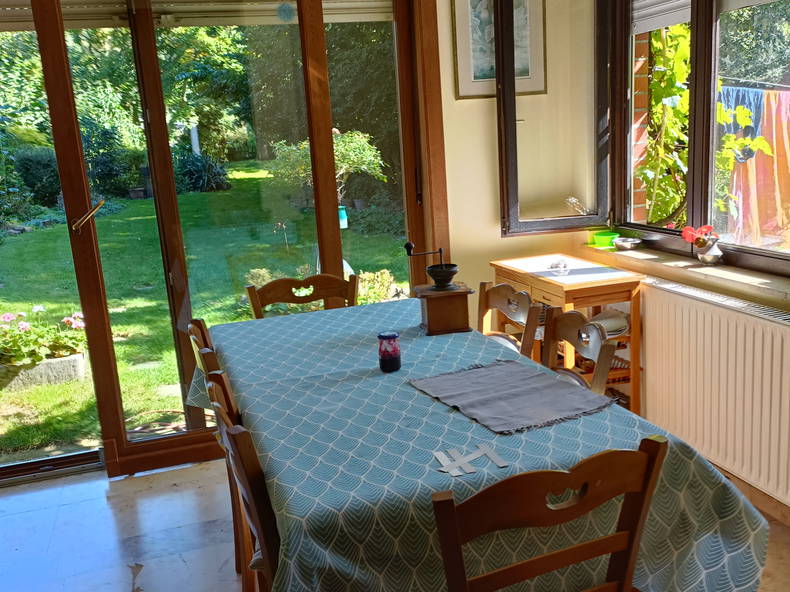 Quedarse En Casa Charleroi 95811-5