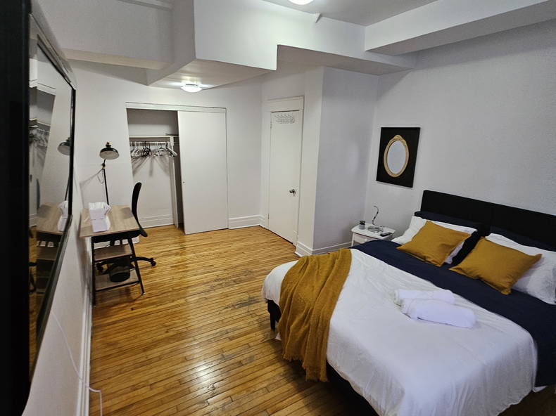 Colocación Montréal 458928-1