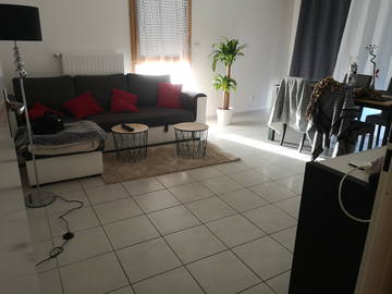 Room For Rent Saint-Cyr-Sur-Loire 216547