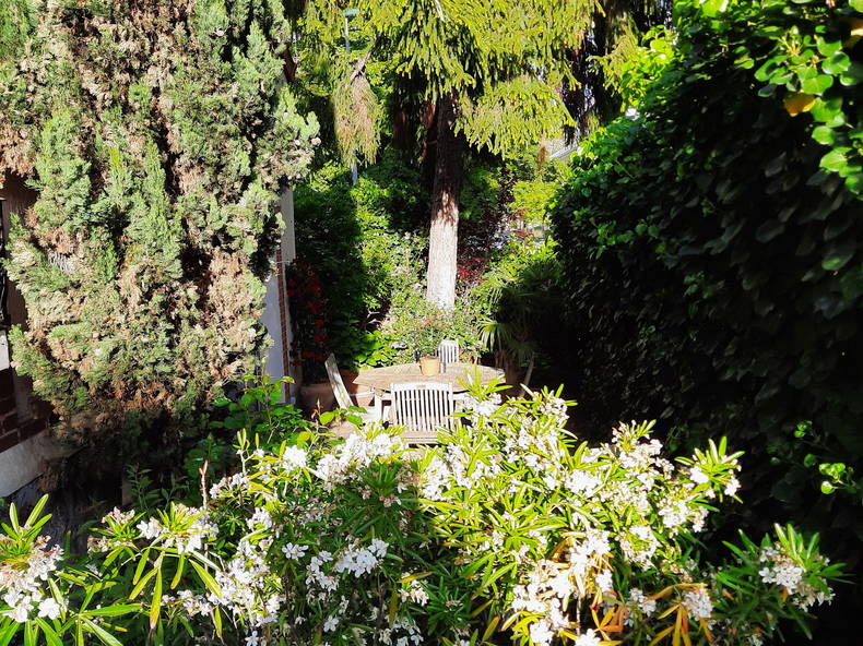 Gastfamilie Suresnes 254223-5