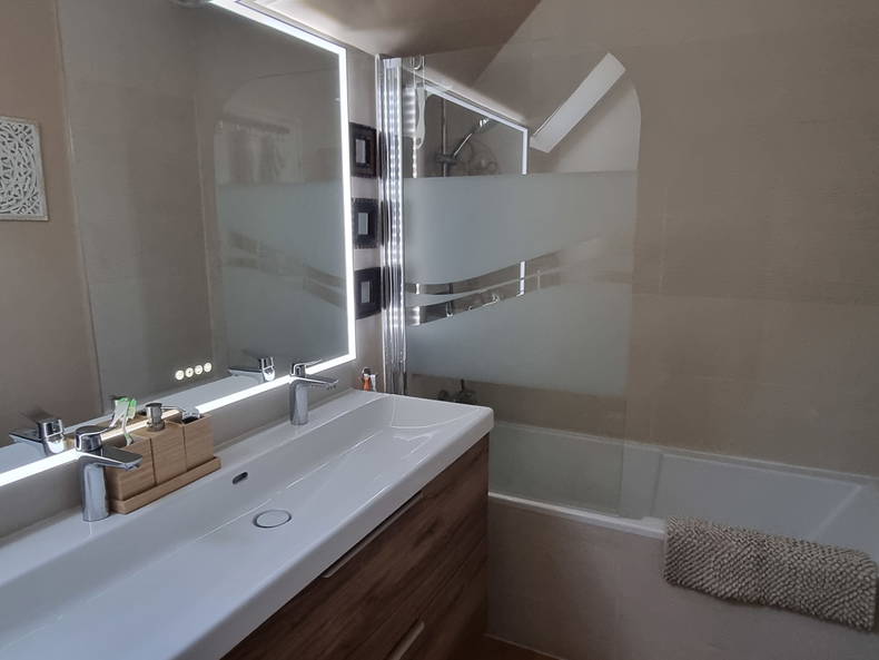 Chambre Chez L'habitant Plaisir 666596-4