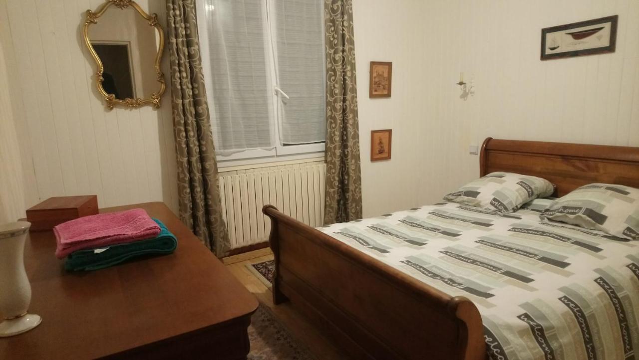 Chambre Chez L'habitant Saint-Pol-de-Léon 628995