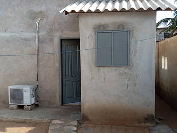 Logement Entier Lomé 632396-8
