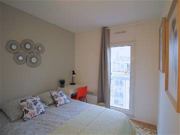 Roomlala | Chambre Agréable Et Chaleureuse - 10m² - LV12