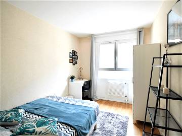 Roomlala | Chambre Agréable Et Lumineuse – 11m² - PA37
