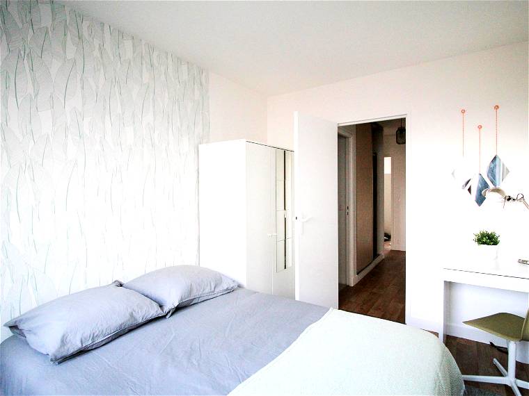 Room In The House Levallois-Perret 264782-1