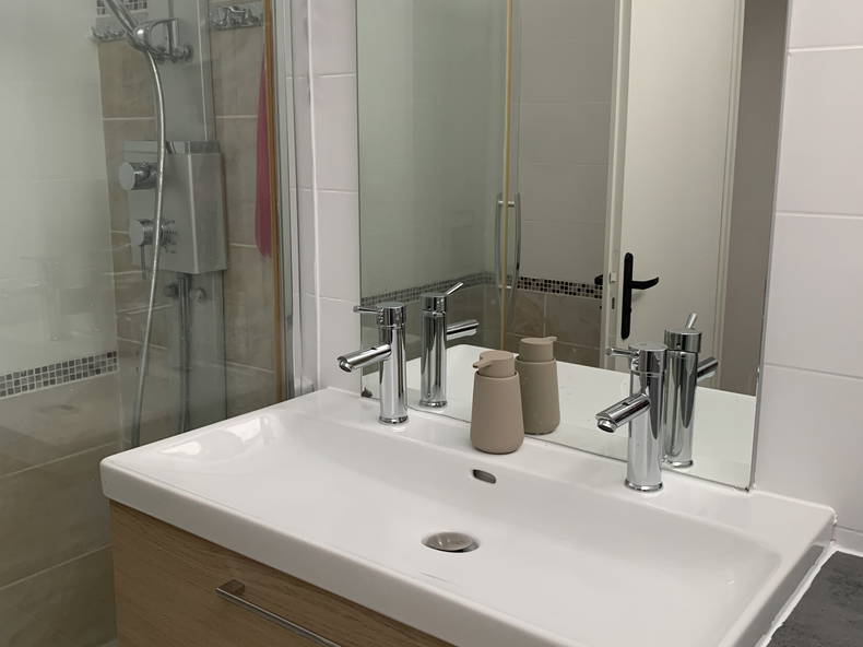 Colocation Saint-Genis-Pouilly 588471-5