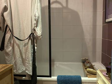 Chambre chez l'habitant à louer à Vitry-Sur-Seine - photo 11 : salle de bain-11