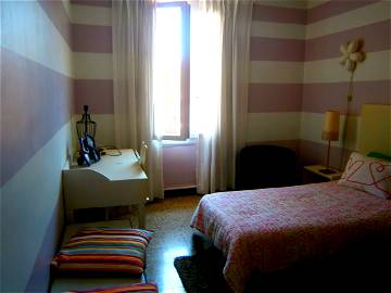 Private Room Perpignan 249469-1