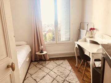 Roomlala | Chambre Au Calme à 7mn De Paris Gare De Lyon