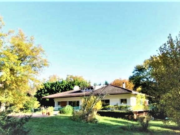 Homestay Sallebœuf 438053-4