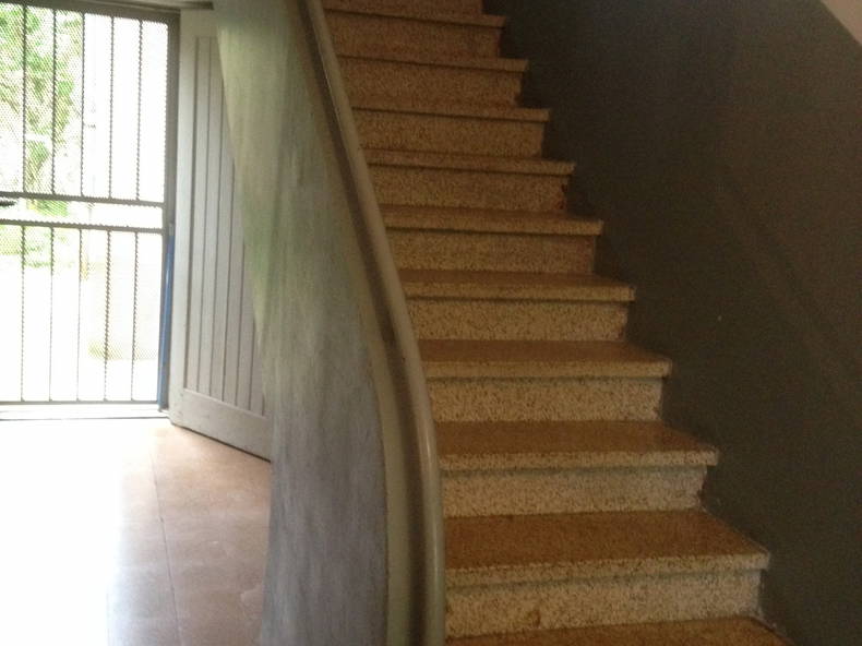 Hemvistelse Avignon 192953-5