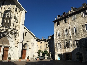 Chambre Au Cœur Du Quartier Historique (copie)