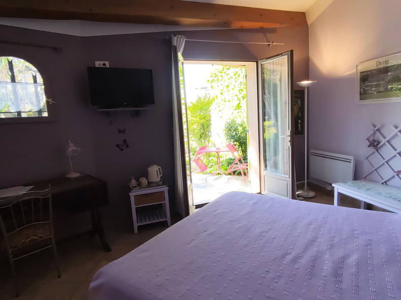 Bed And Breakfast Donzère 108311-3